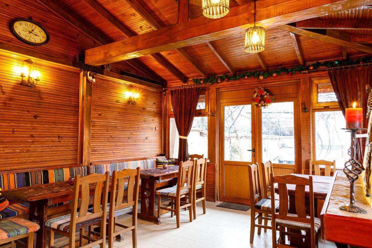 Villa Gamma Pavel Banya Exterior photo